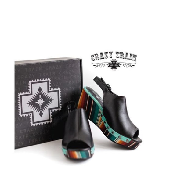 Bonnie Wedges - Picture 8 of 8